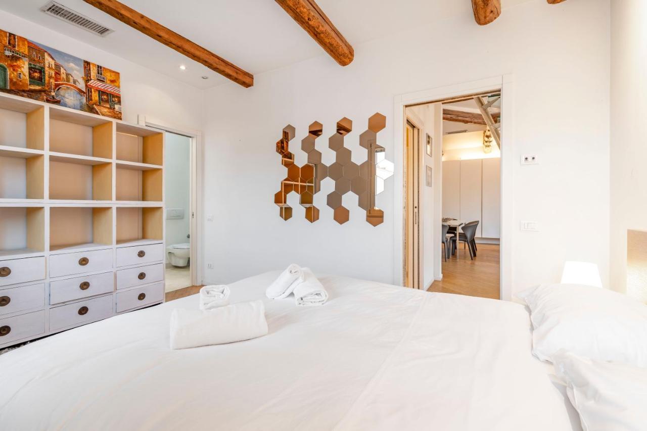 St. Mark Ca' Algi -Apartment With Beautiful Roof Terrace Venice Luaran gambar
